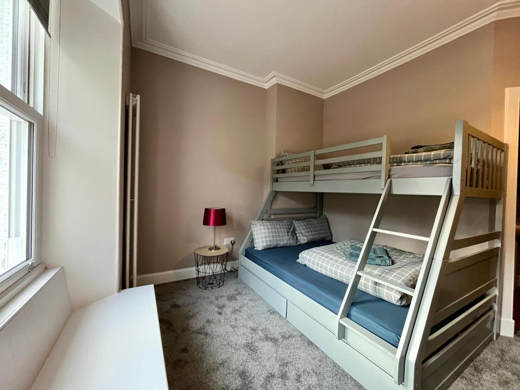 Great Glen Hostel Spean Bridge Εξωτερικό φωτογραφία